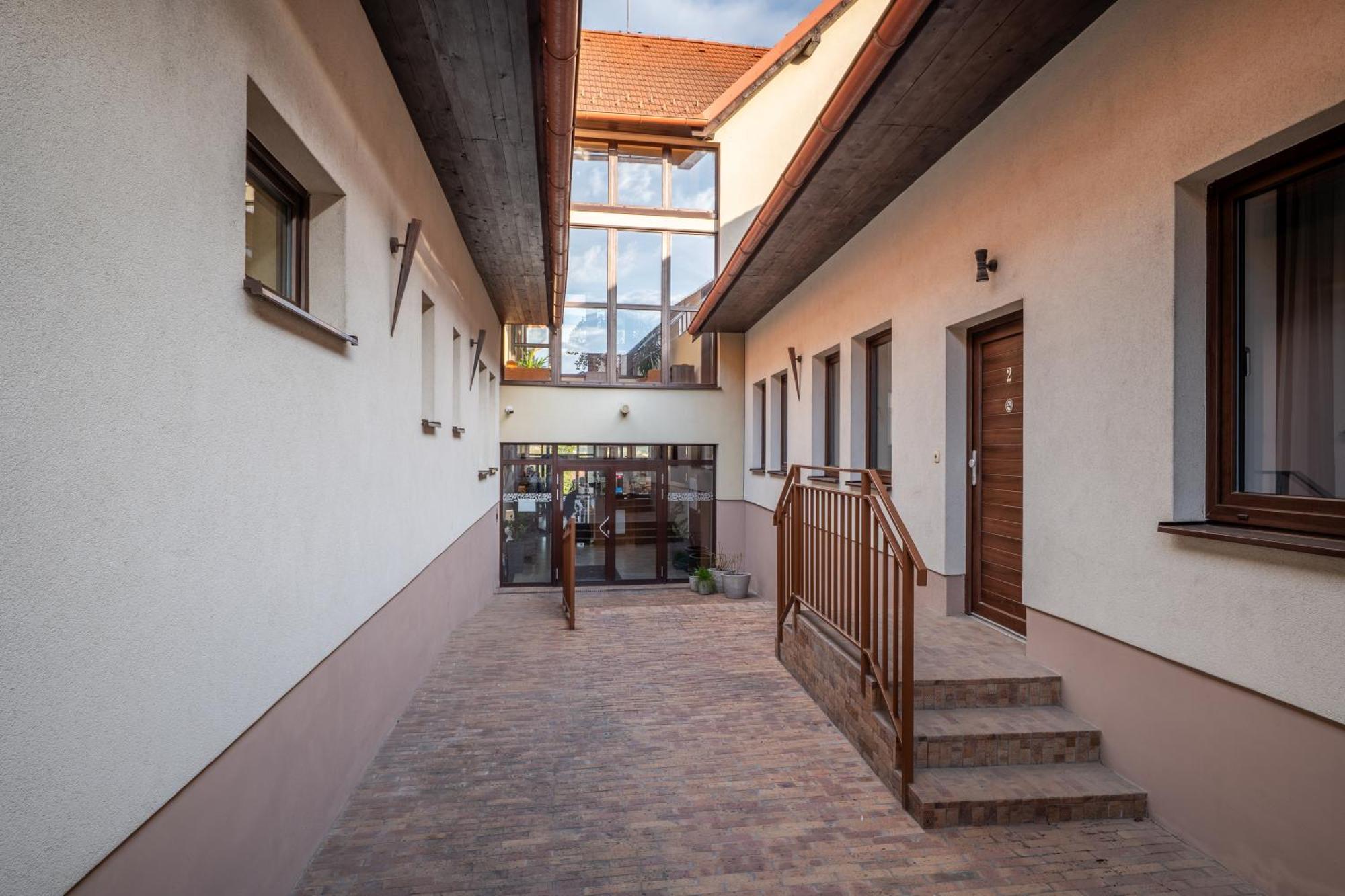 Hotel Belassi Bojnice Exterior photo